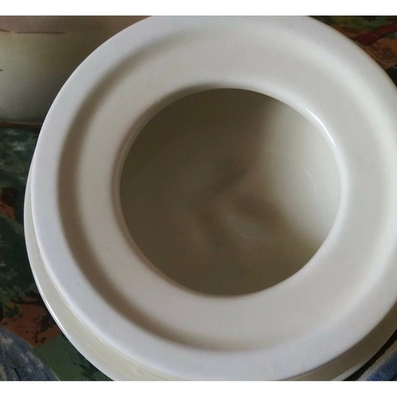 Hallmark Merry Time of Year Canister/Cookie Jar  Winter Snowman 8” X 4.75” - Picture 3 of 9